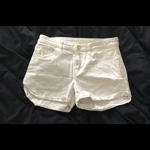 🔹H&M White Jean Shorts🔹